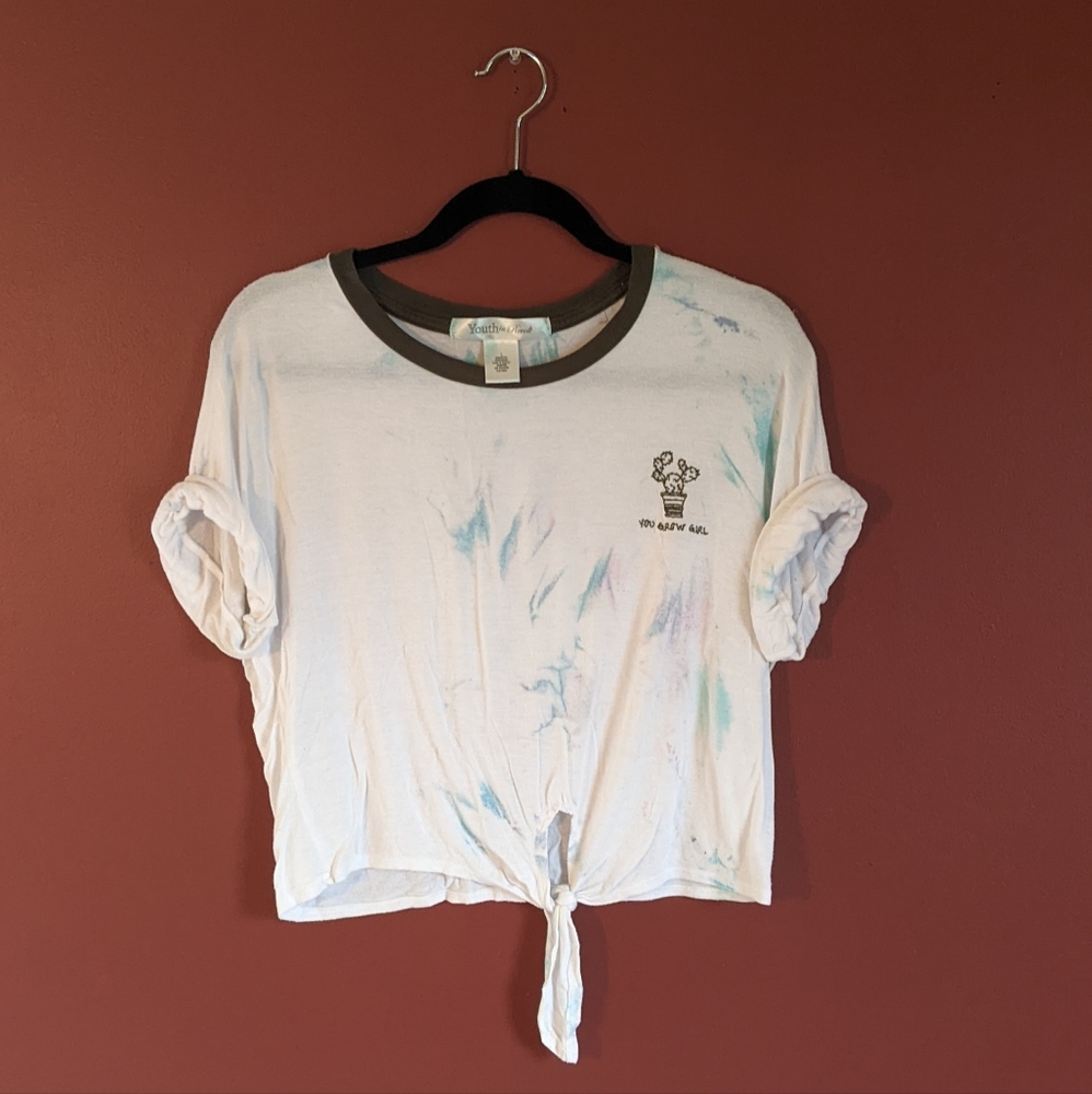 Embroidery Crop T-shirt | White tye dye | Size Large